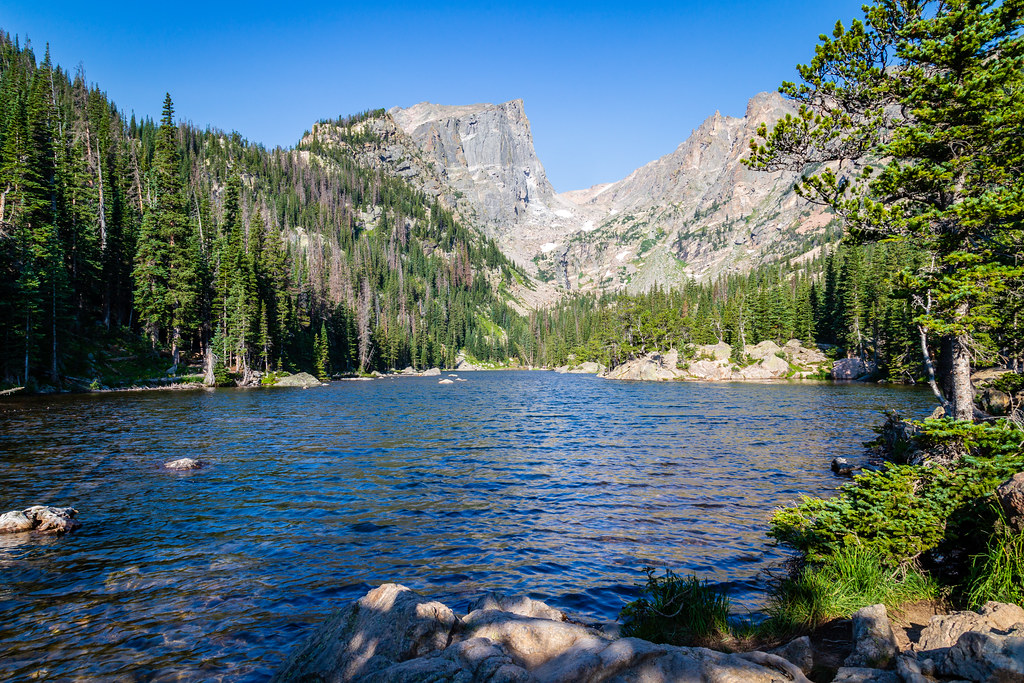 Stargazing in Rocky Mountain National Park: When and Where to See the Night Sky